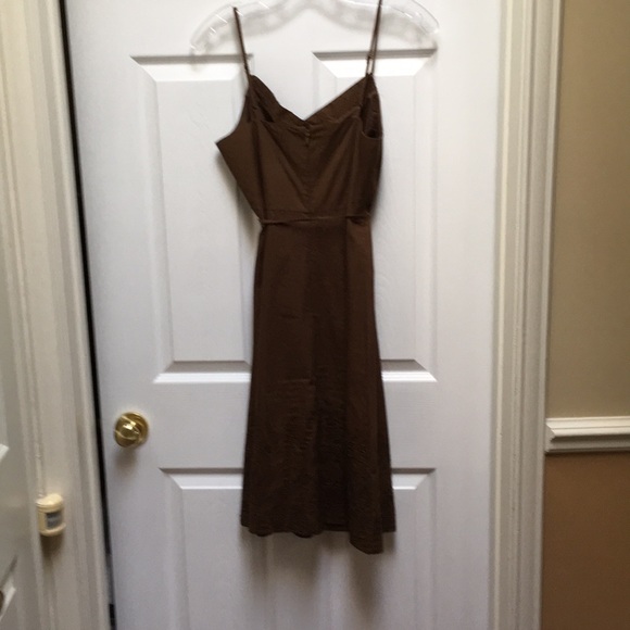 Brown dress - Picture 5 of 6